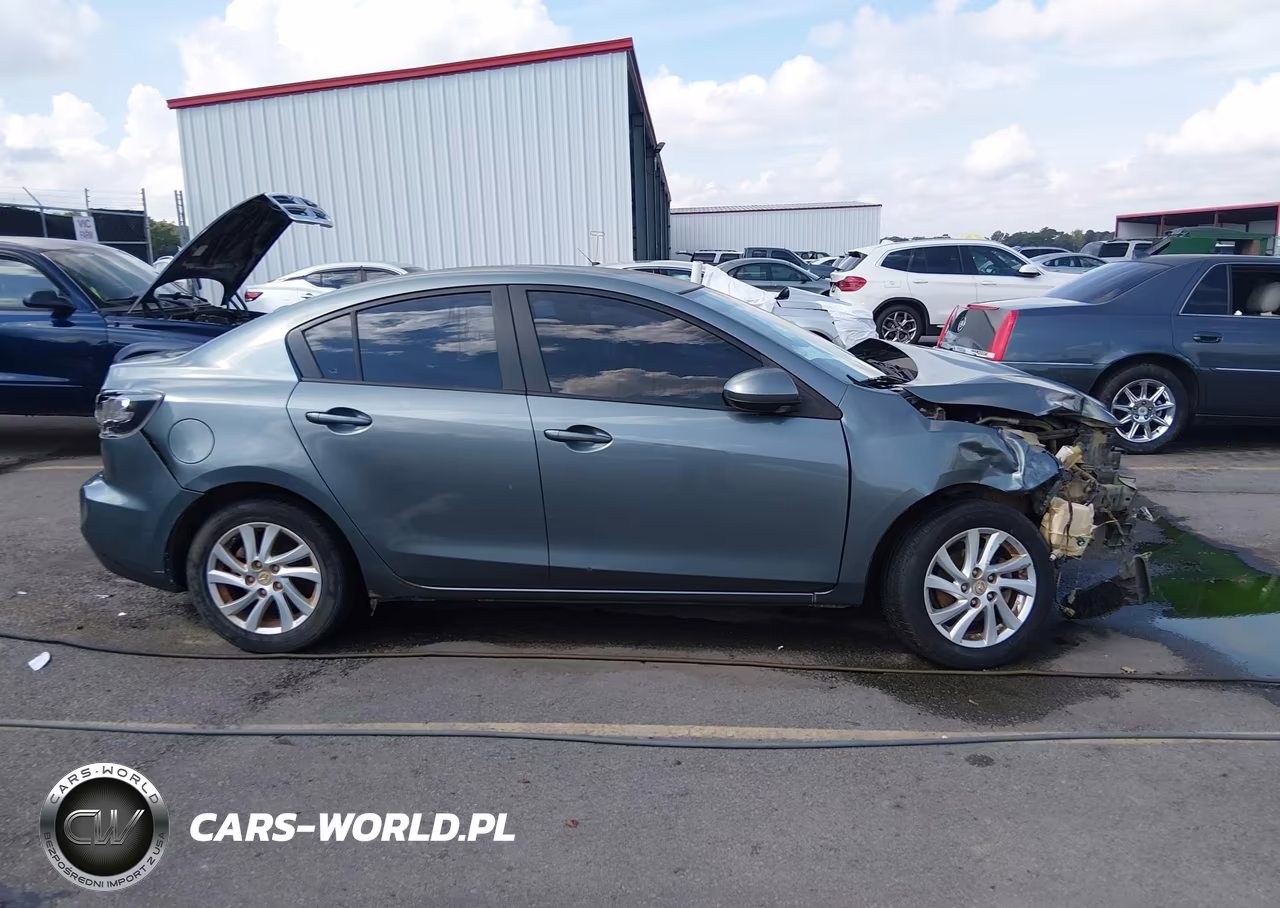 2012 Mazda Mazda3 I Touring VIN:JM1BL1V7XC1544421 - 13