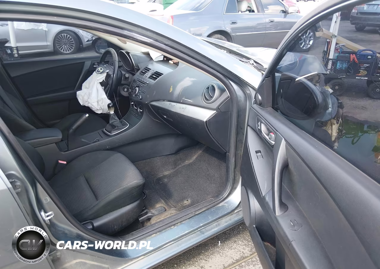 2012 Mazda Mazda3 I Touring VIN:JM1BL1V7XC1544421 - 5