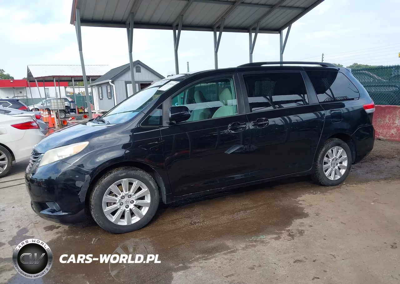 2013 Toyota Sienna Le 7 Passenger VIN:5TDJK3DC8DS070482 - 14
