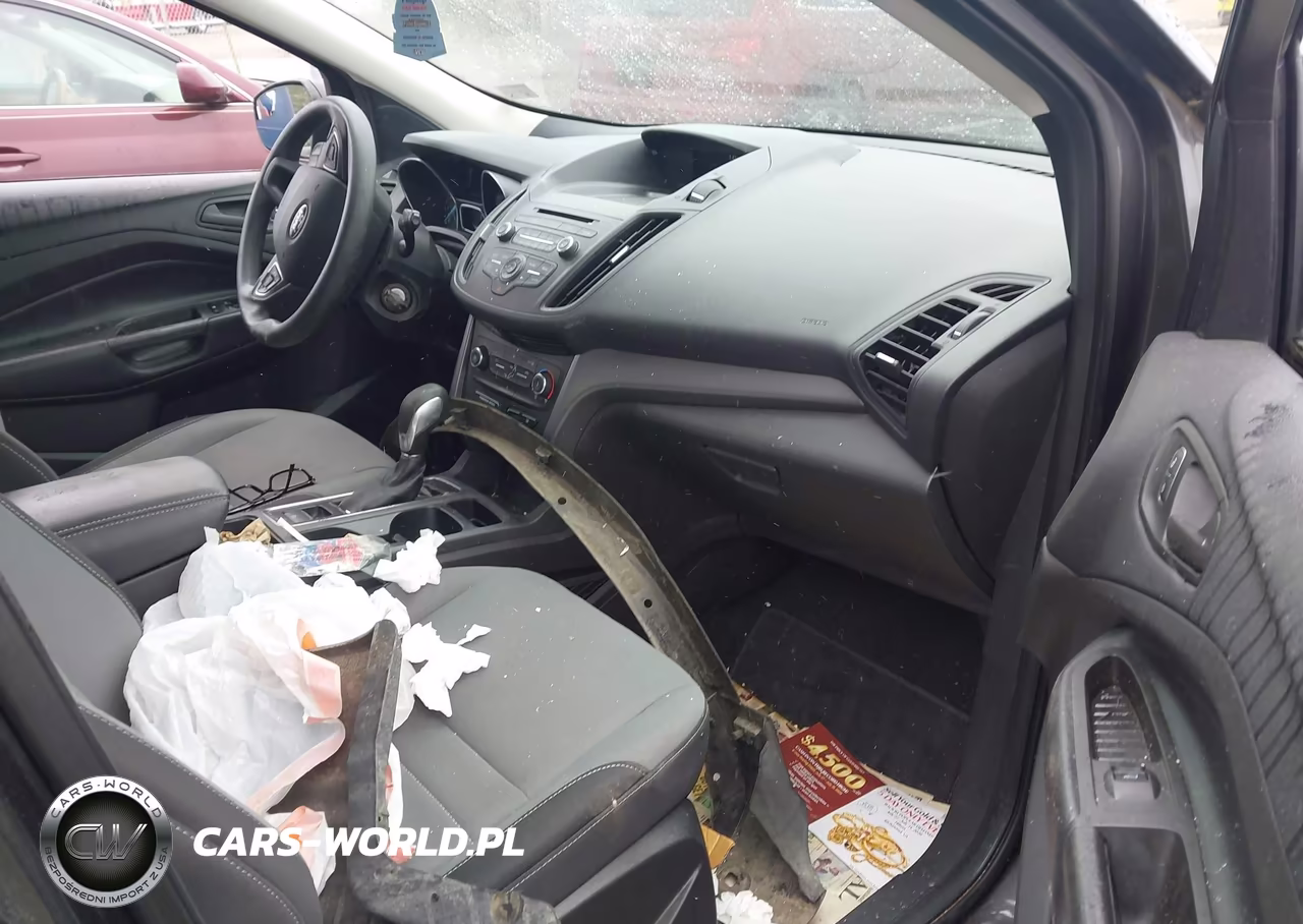 2018 Ford Escape S VIN:1FMCU0F77JUD56361 - 5