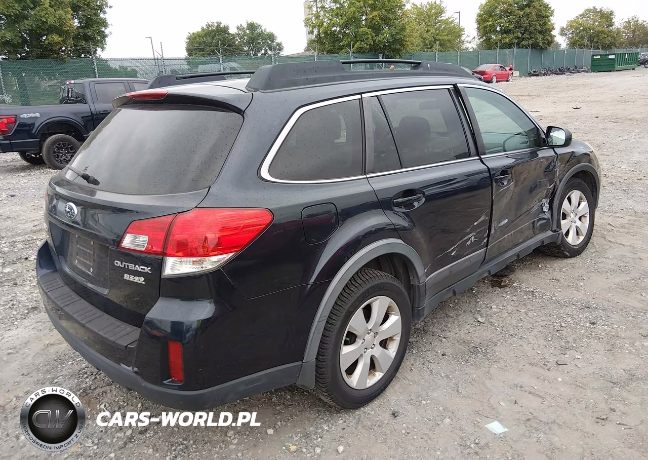 2012 Subaru Outback 2.5I Premium VIN:4S4BRBCCXC3272506 - 4