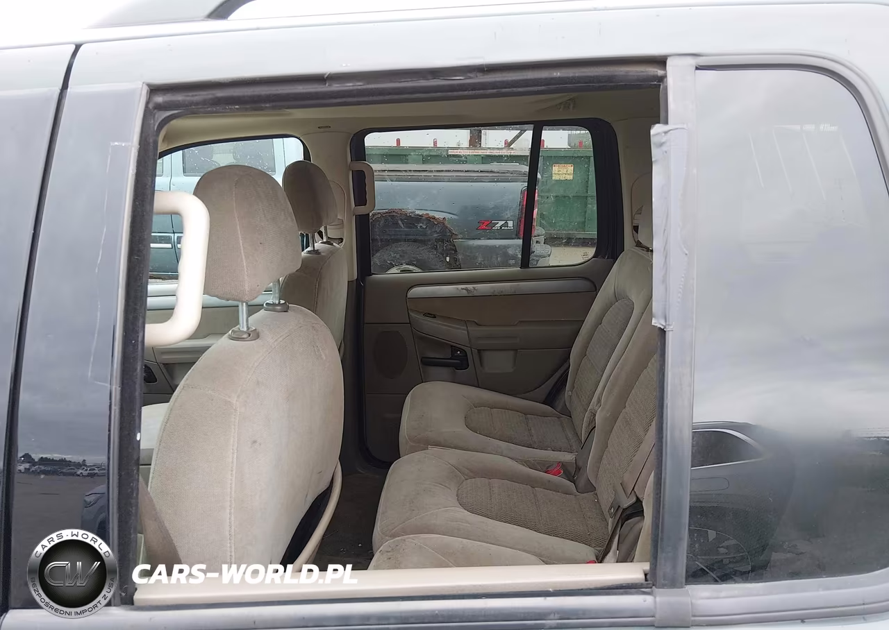 2004 Ford Explorer Nbx-Xlt VIN:1FMDU73KX4UC37276 - 17