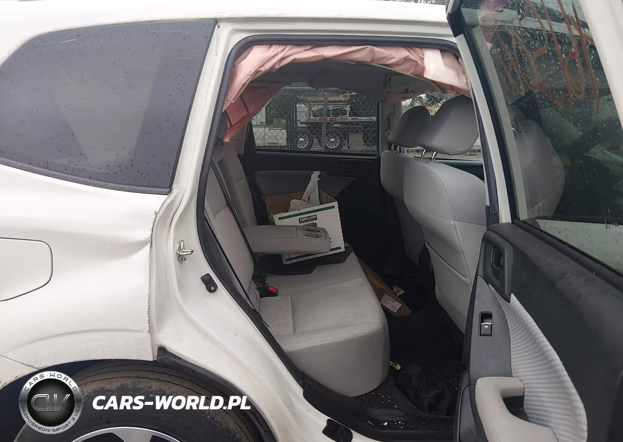 2018 Subaru Forester 2.5I Premium VIN:JF2SJAGC0JH494005 - 8