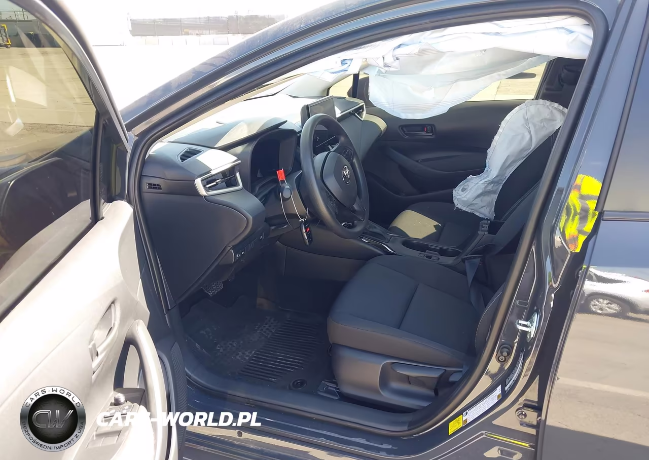 2026 Toyota Corolla Hybrid Hybrid Le VIN:JTDBCMFE2T3162399 - 5