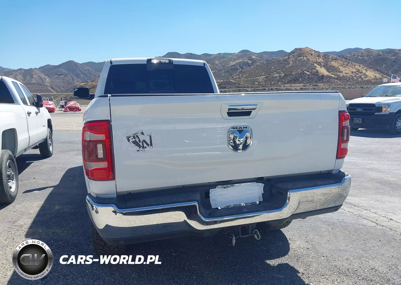 2021 Ram 2500 Longhorn VIN:3C6UR5LL0MG601119 - 17