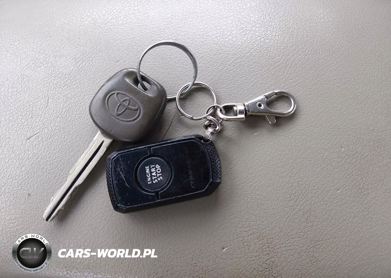 2010 Toyota Camry Le VIN:4T4BF3EK6AR044860 - 11