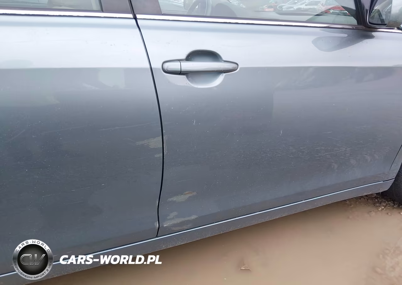 2010 Toyota Camry Le VIN:4T4BF3EK6AR044860 - 12