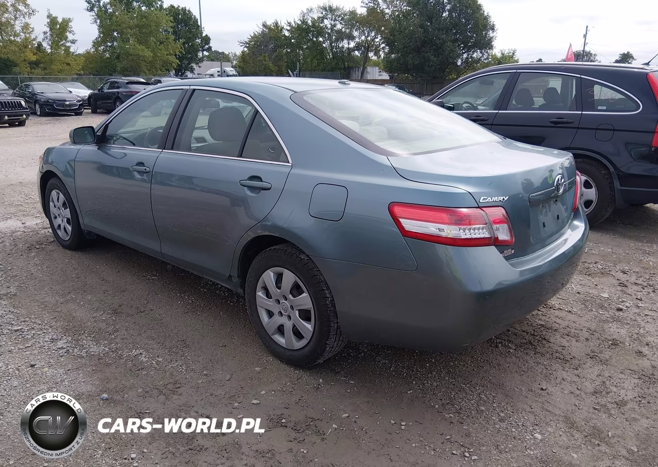 2010 Toyota Camry Le VIN:4T4BF3EK6AR044860 - 3