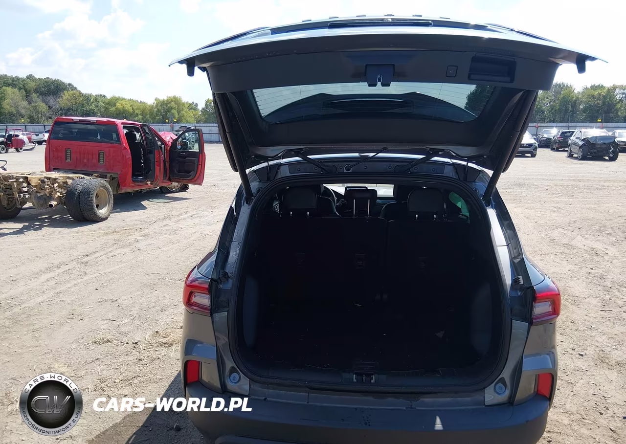 2025 Ford Escape St-Line VIN:1FMCU0MN3SUB16744 - 17