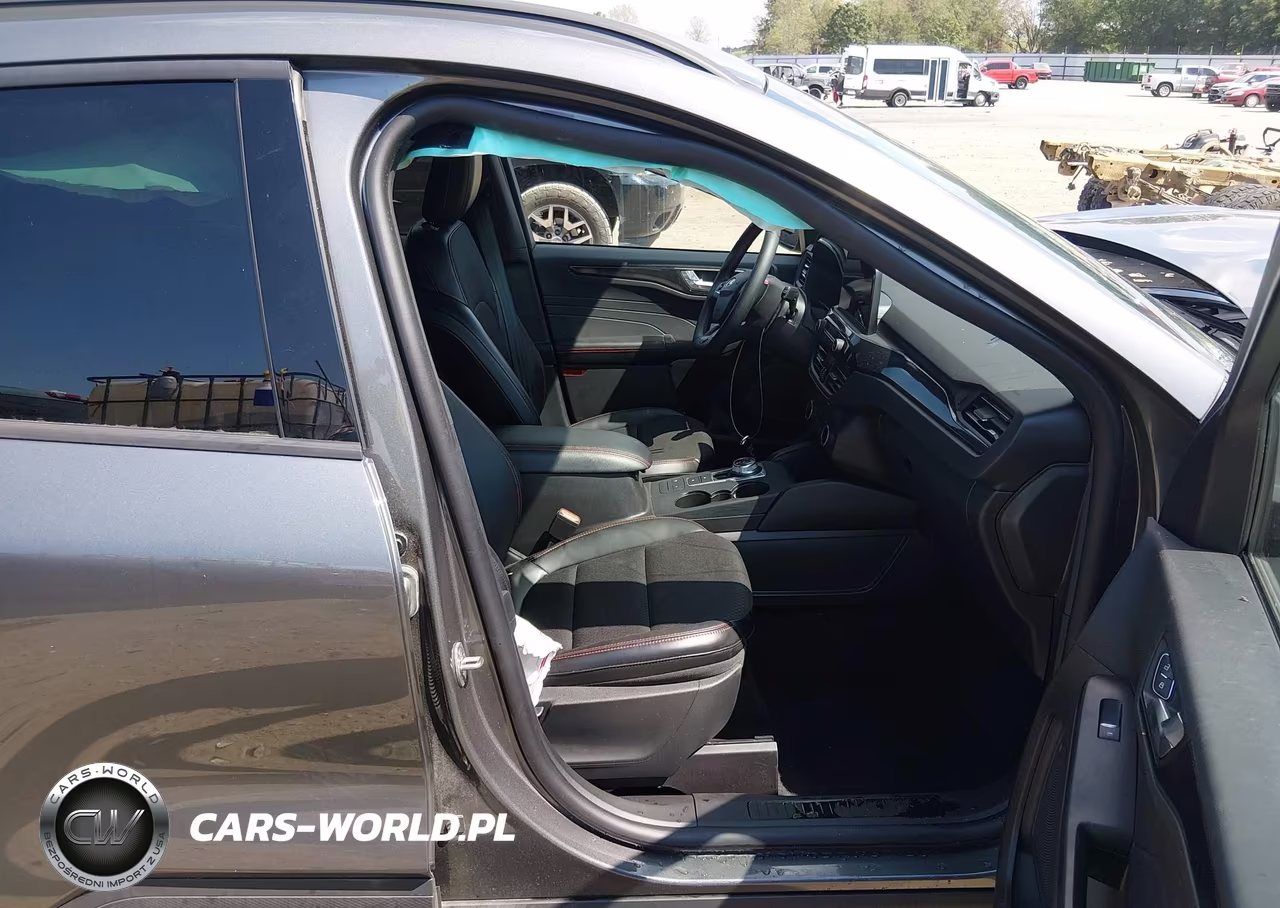 2025 Ford Escape St-Line VIN:1FMCU0MN3SUB16744 - 5