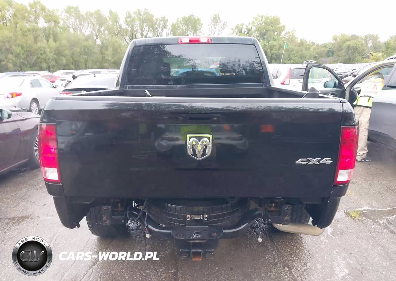 2016 Ram 1500 Tradesman VIN:1C6RR7KT1GS208858 - 17