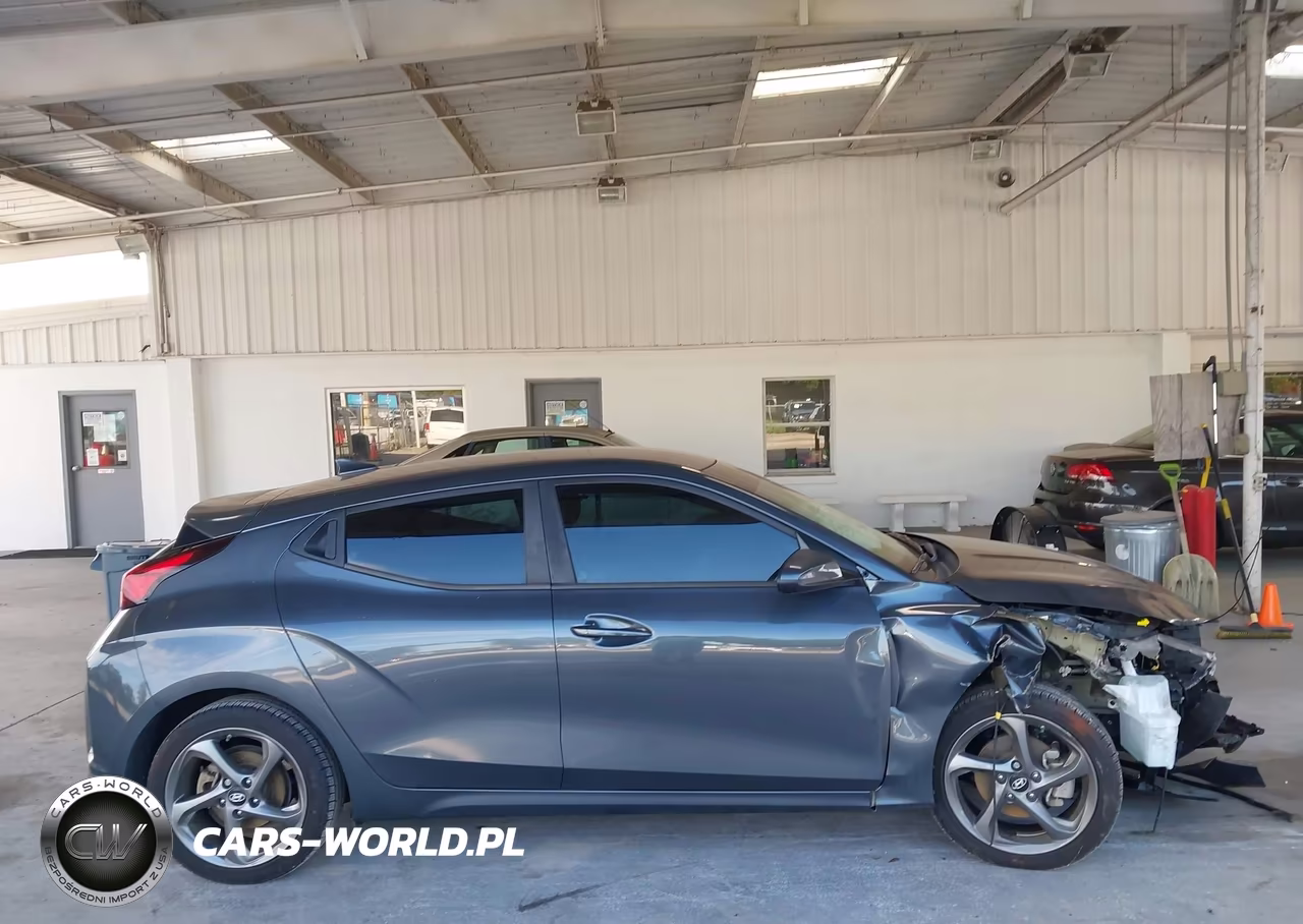 2020 Hyundai Veloster 2.0 VIN:KMHTG6AFXLU025785 - 13