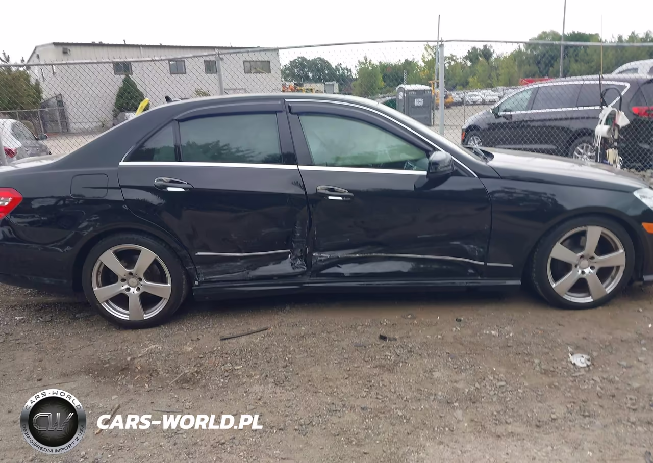 2011 Mercedes-Benz E 350 4Matic VIN:WDDHF8HB9BA438721 - 13