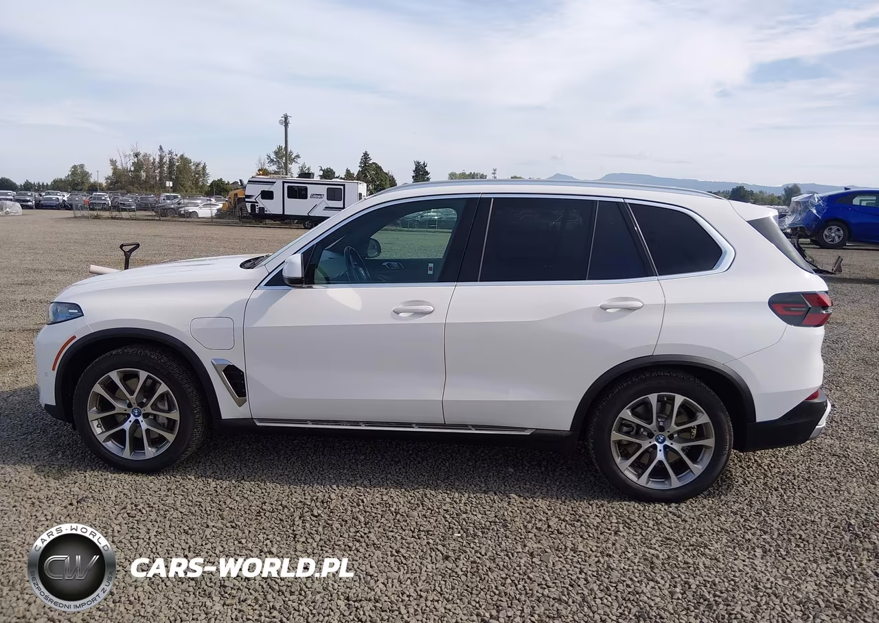 2025 BMW X5 Phev xDrive50E VIN:5UX43EU03S9X96269 - 14