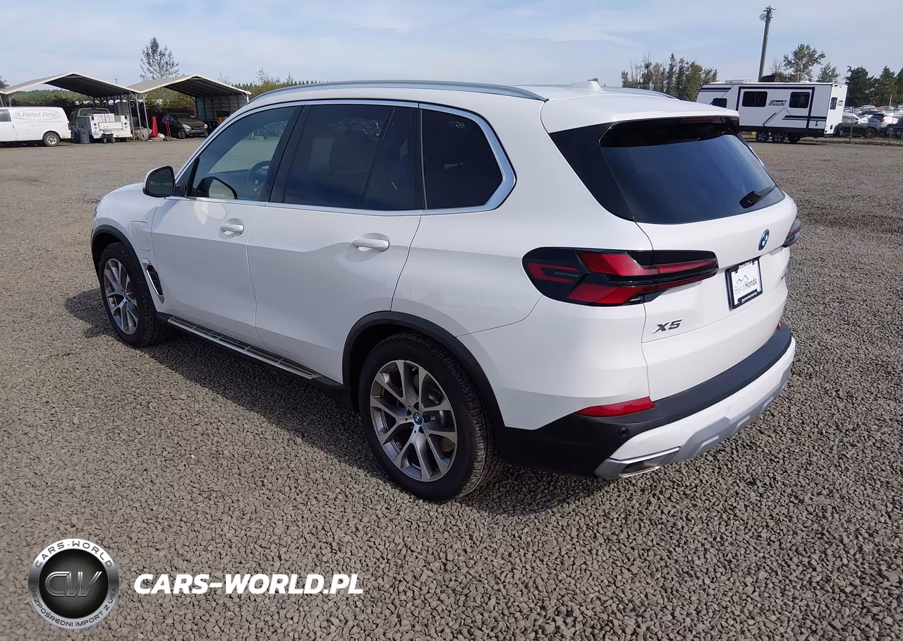 2025 BMW X5 Phev xDrive50E VIN:5UX43EU03S9X96269 - 3