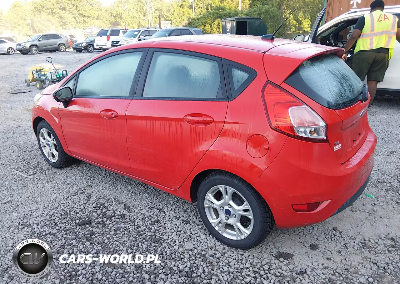 2015 Ford Fiesta Se VIN:3FADP4EJ6FM204237 - 3