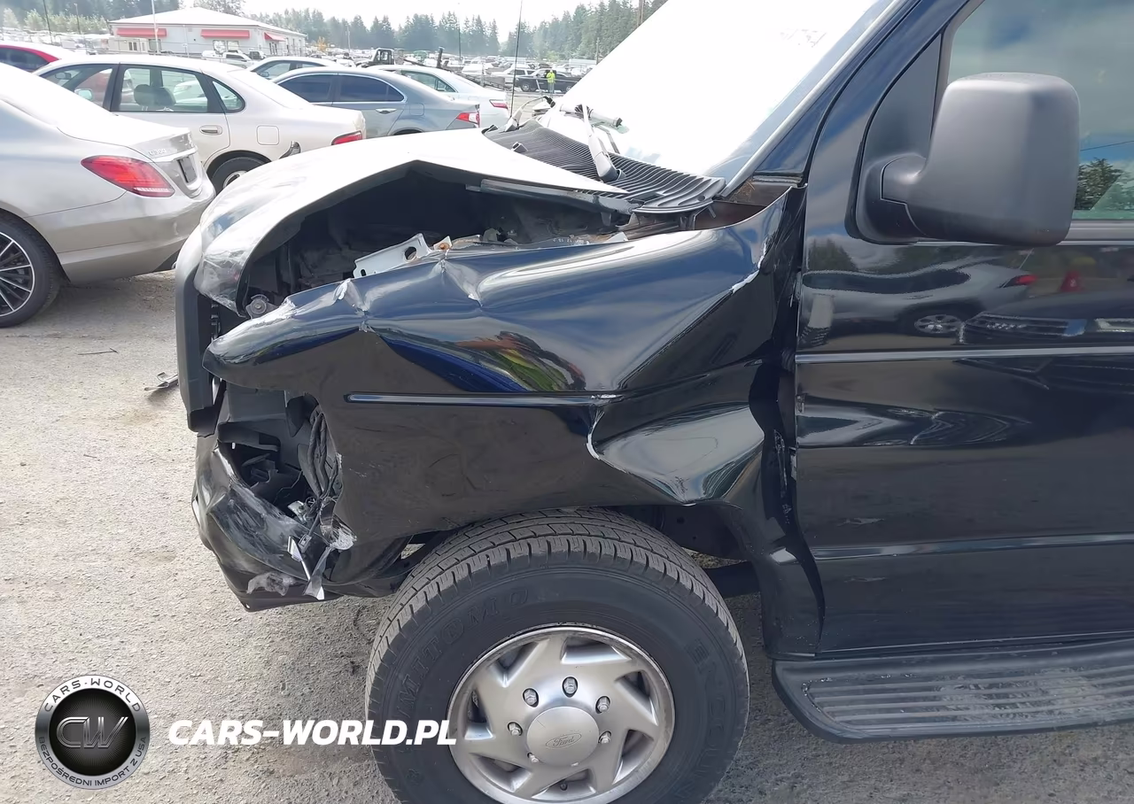 2010 Ford E-350 Super Duty Xl-Xlt VIN:1FBSS3BL6ADA30856 - 19