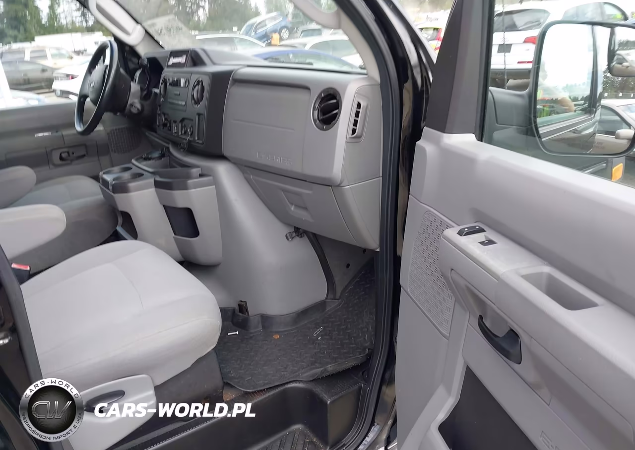 2010 Ford E-350 Super Duty Xl-Xlt VIN:1FBSS3BL6ADA30856 - 5
