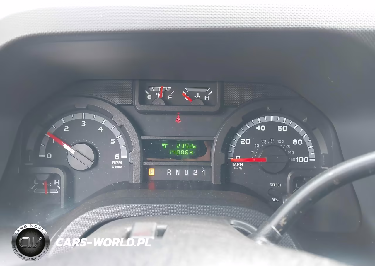 2010 Ford E-350 Super Duty Xl-Xlt VIN:1FBSS3BL6ADA30856 - 7