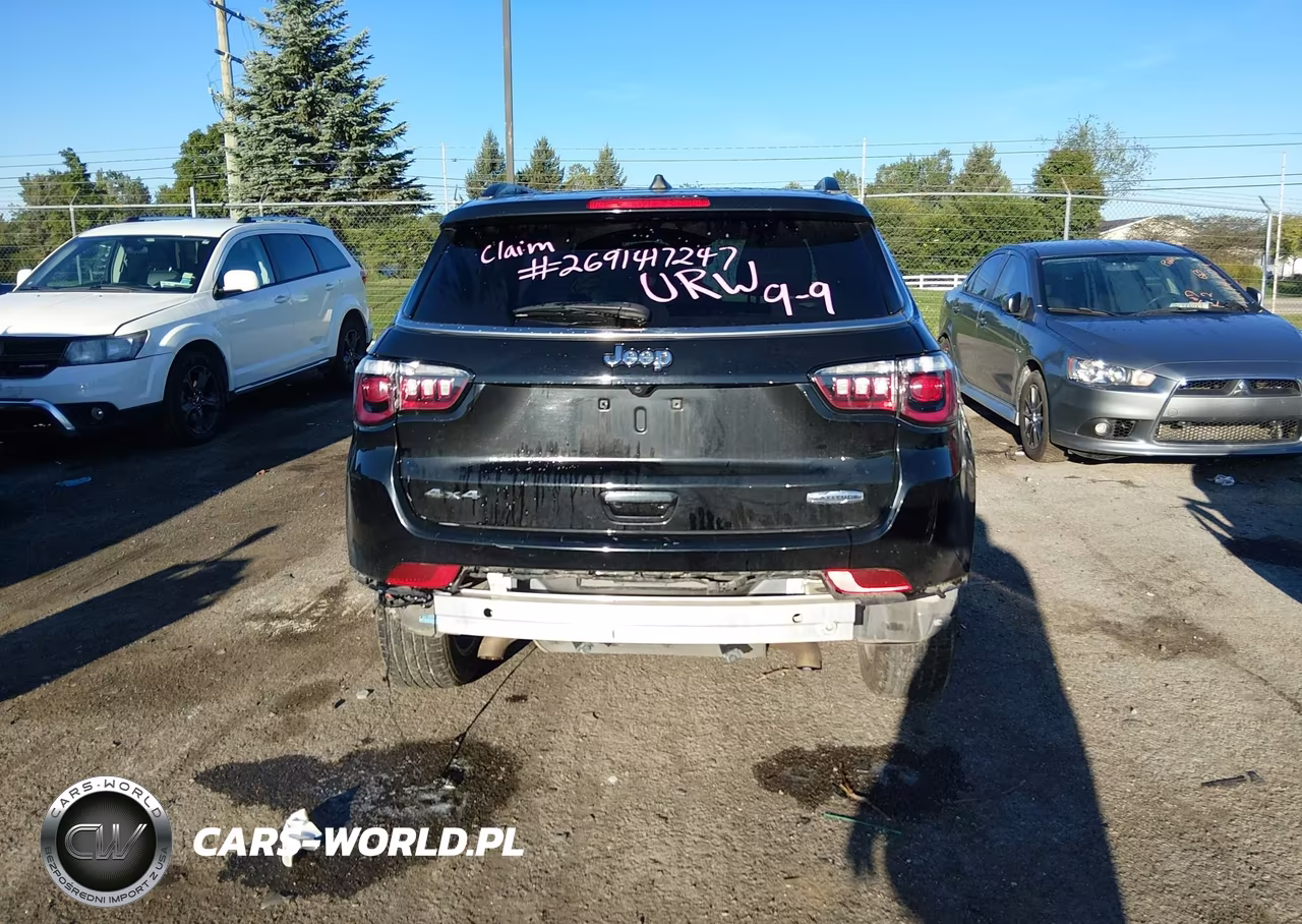 2025 Jeep Compass Latitude 4X4 VIN:3C4NJDBN0ST561064 - 16