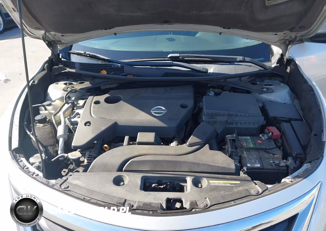 2014 Nissan Altima 2.5 S VIN:1N4AL3AP7EC270153 - 10