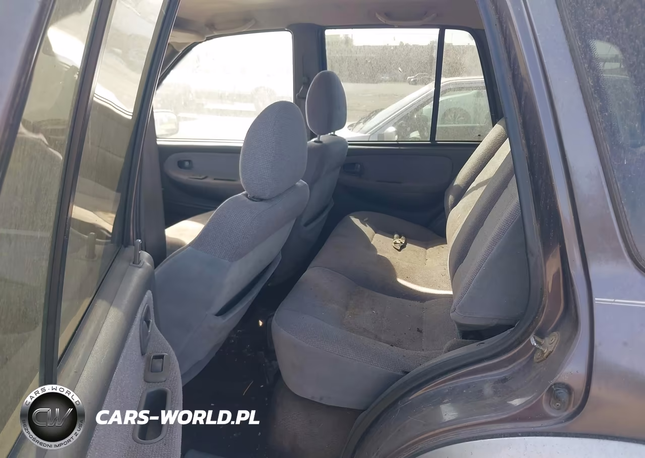 2000 Kia Sportage Ex VIN:KNDJB7231Y5624161 - 8