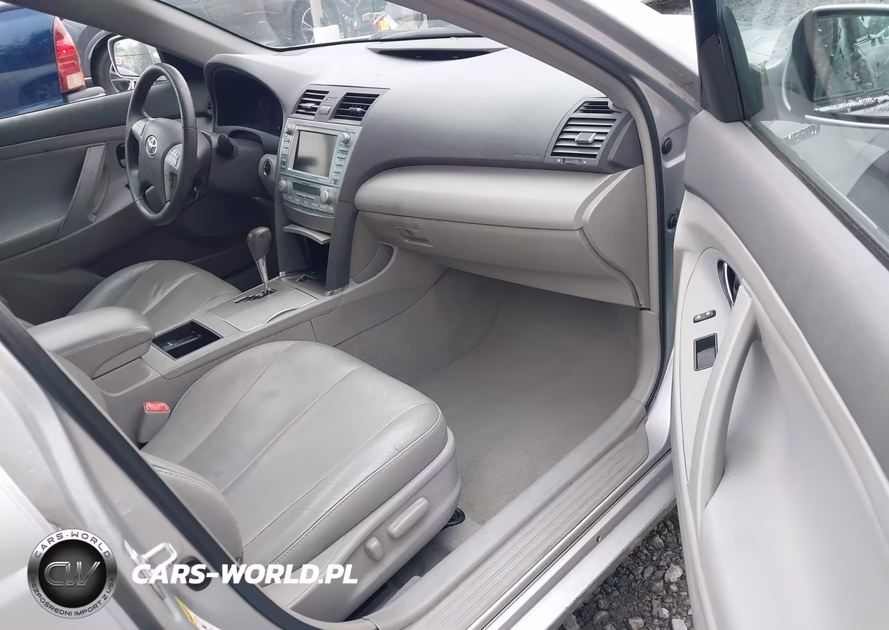 2007 Toyota Camry Hybrid VIN:4T1BB46K07U012893 - 17