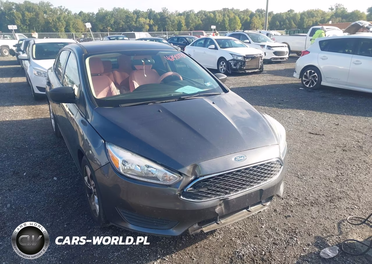 2018 Ford Focus S VIN:1FADP3E22JL227480 - 6