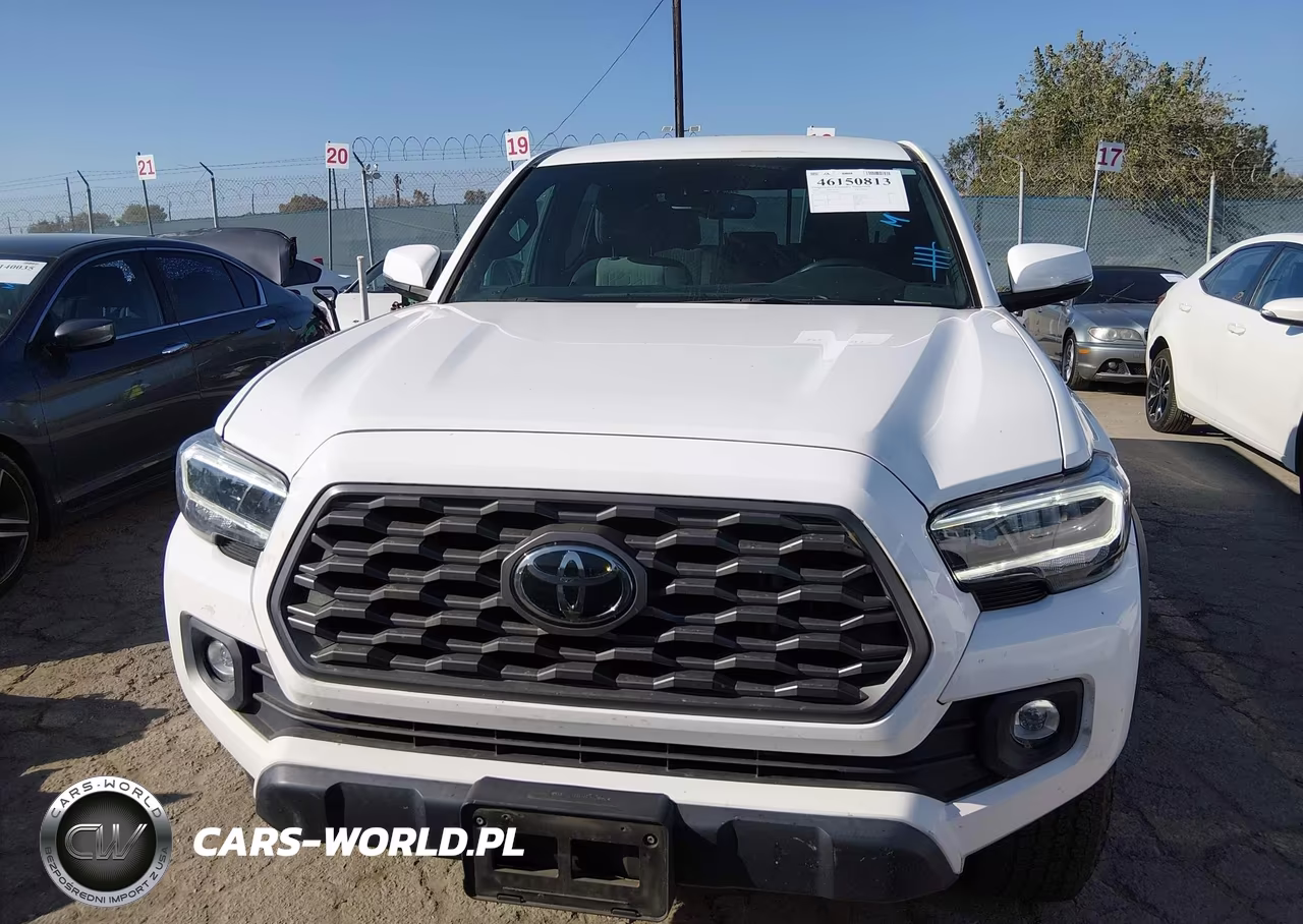 2023 Toyota Tacoma Trd Off Road VIN:3TMCZ5AN6PM550661 - 12