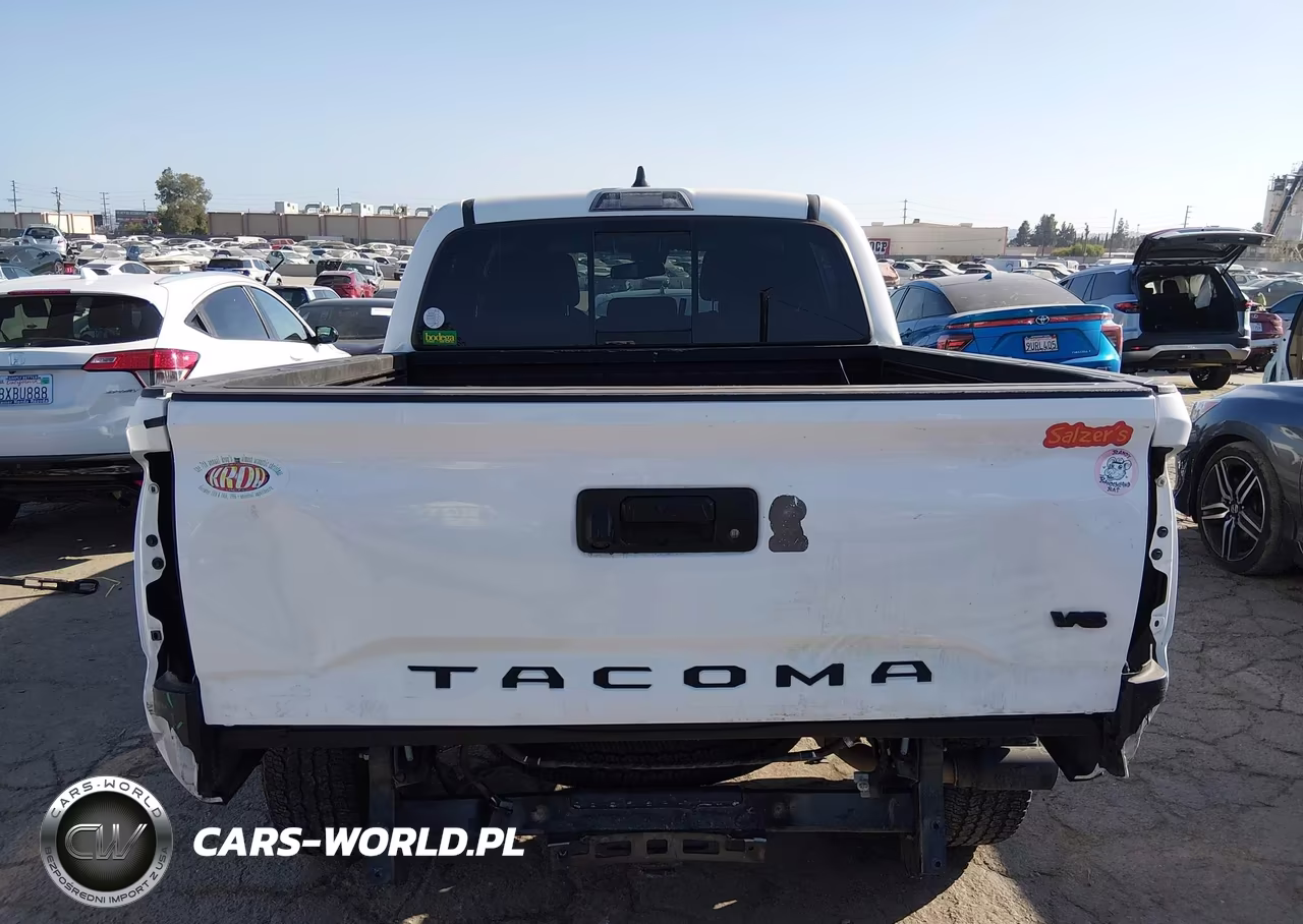2023 Toyota Tacoma Trd Off Road VIN:3TMCZ5AN6PM550661 - 16