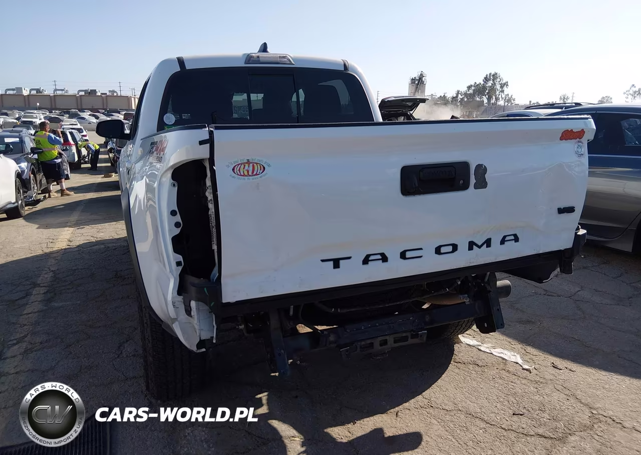 2023 Toyota Tacoma Trd Off Road VIN:3TMCZ5AN6PM550661 - 6