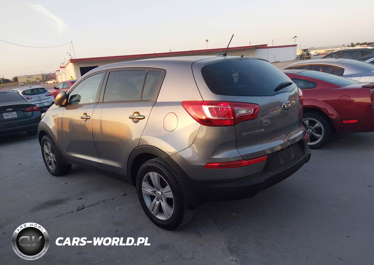 2013 Kia Sportage Lx VIN:KNDPB3A29D7353196 - 3