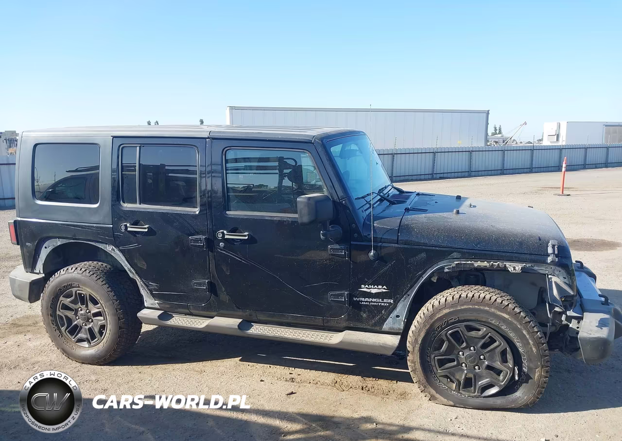 2008 Jeep Wrangler Unlimited Sahara VIN:1J8GA59148L542810 - 16