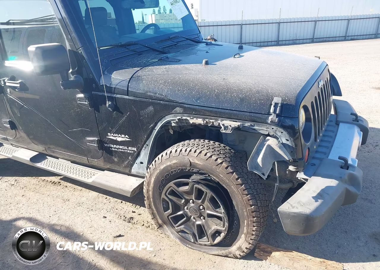 2008 Jeep Wrangler Unlimited Sahara VIN:1J8GA59148L542810 - 6