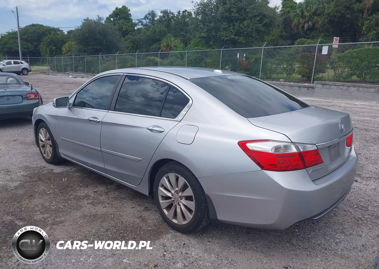 2013 Honda Accord Ex-L VIN:1HGCR2F84DA183528 - 3