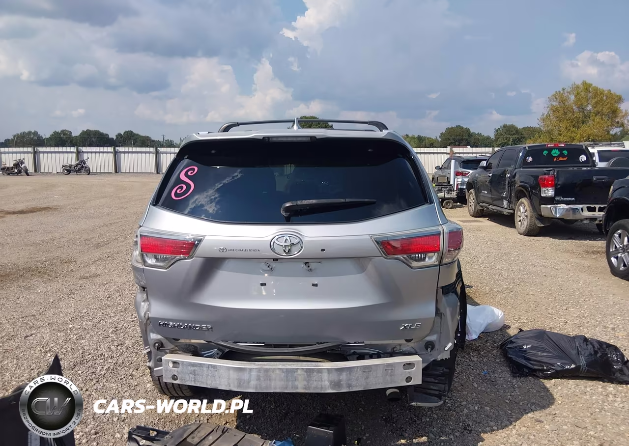 2016 Toyota Highlander Xle V6 VIN:5TDKKRFH2GS131166 - 17