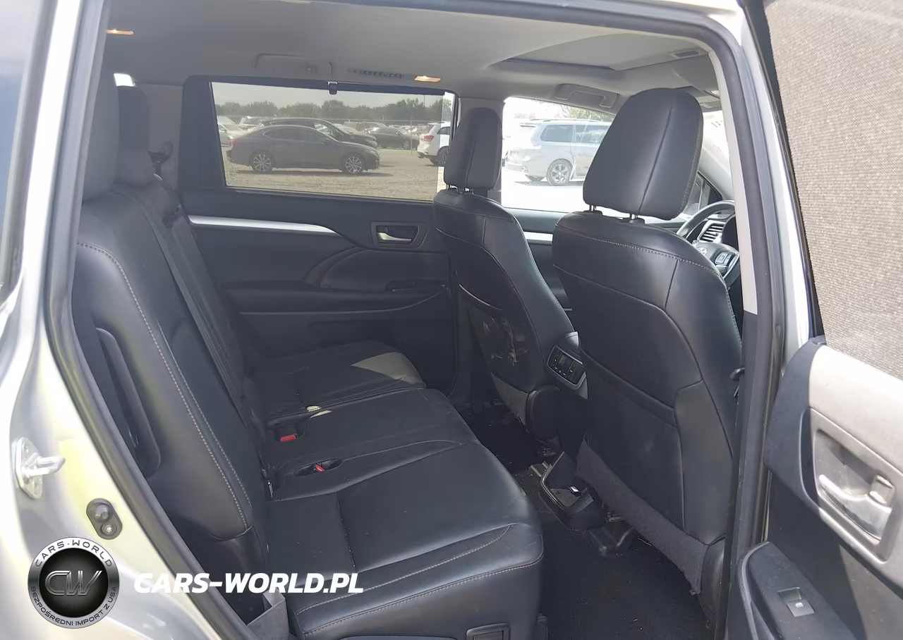 2016 Toyota Highlander Xle V6 VIN:5TDKKRFH2GS131166 - 8