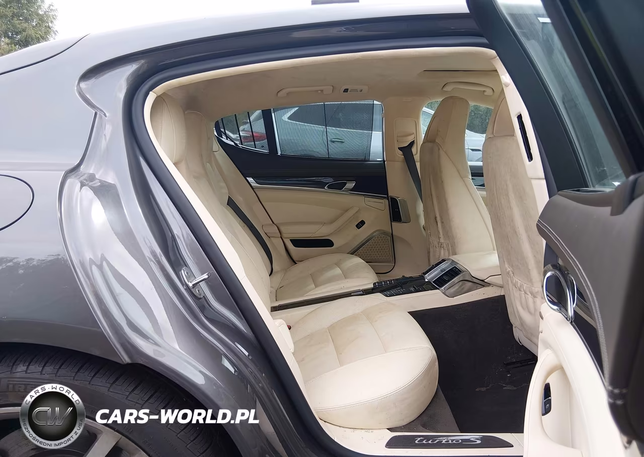 2012 Porsche Panamera Turbo VIN:WP0AC2A76CL090437 - 8