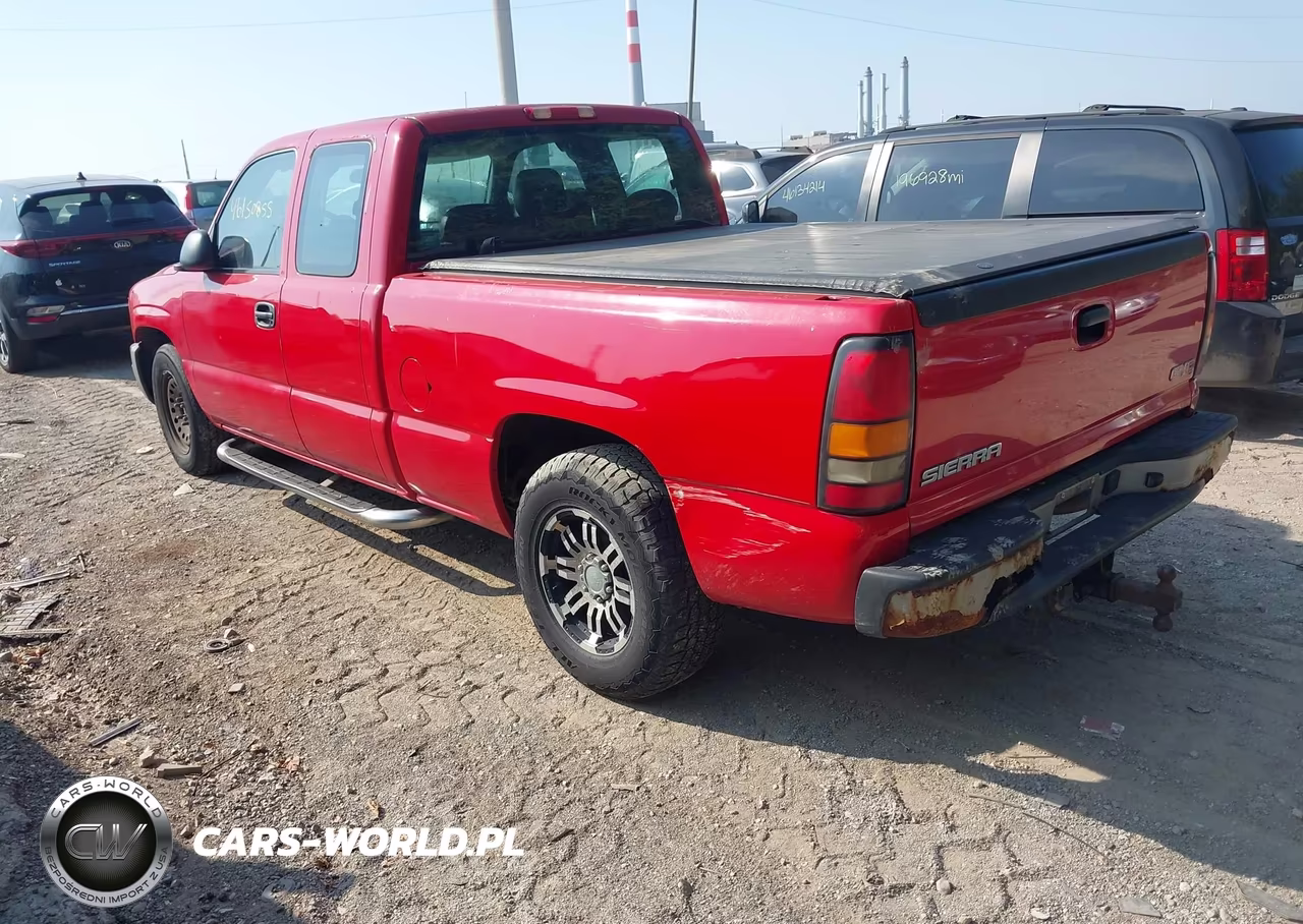2007 GMC Sierra 1500 Classic Work Truck VIN:1GTEC19X57Z102080 - 3
