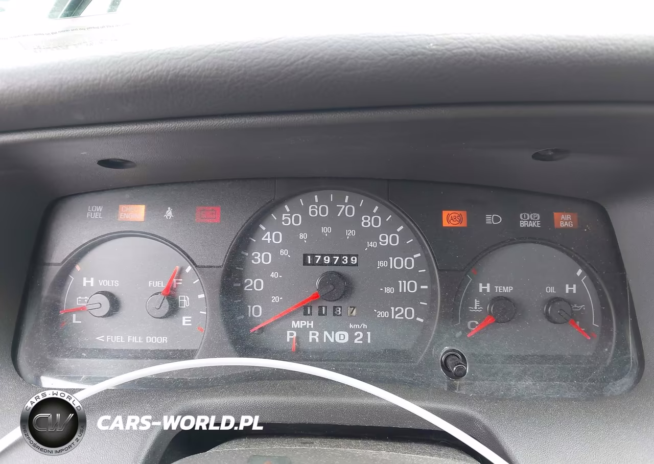 2005 Mercury Grand Marquis Gs VIN:2MEFM74W45X612991 - 7