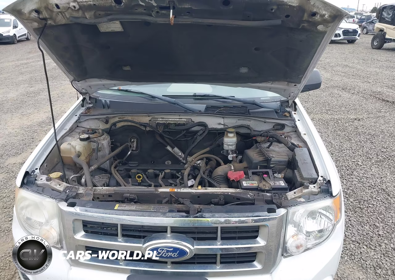 2011 Ford Escape Xls VIN:1FMCU0C77BKB36073 - 10