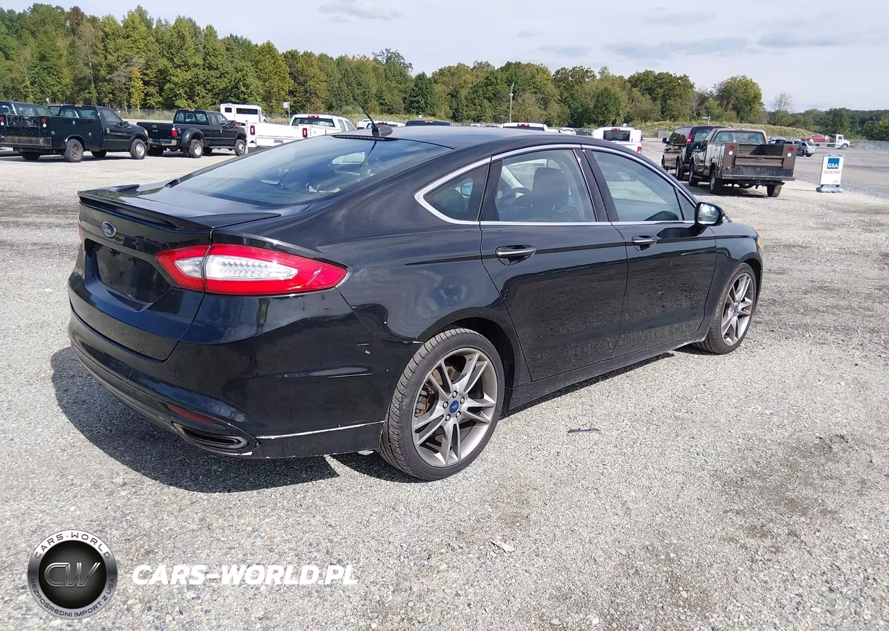 2015 Ford Fusion Titanium VIN:3FA6P0D91FR140703 - 4
