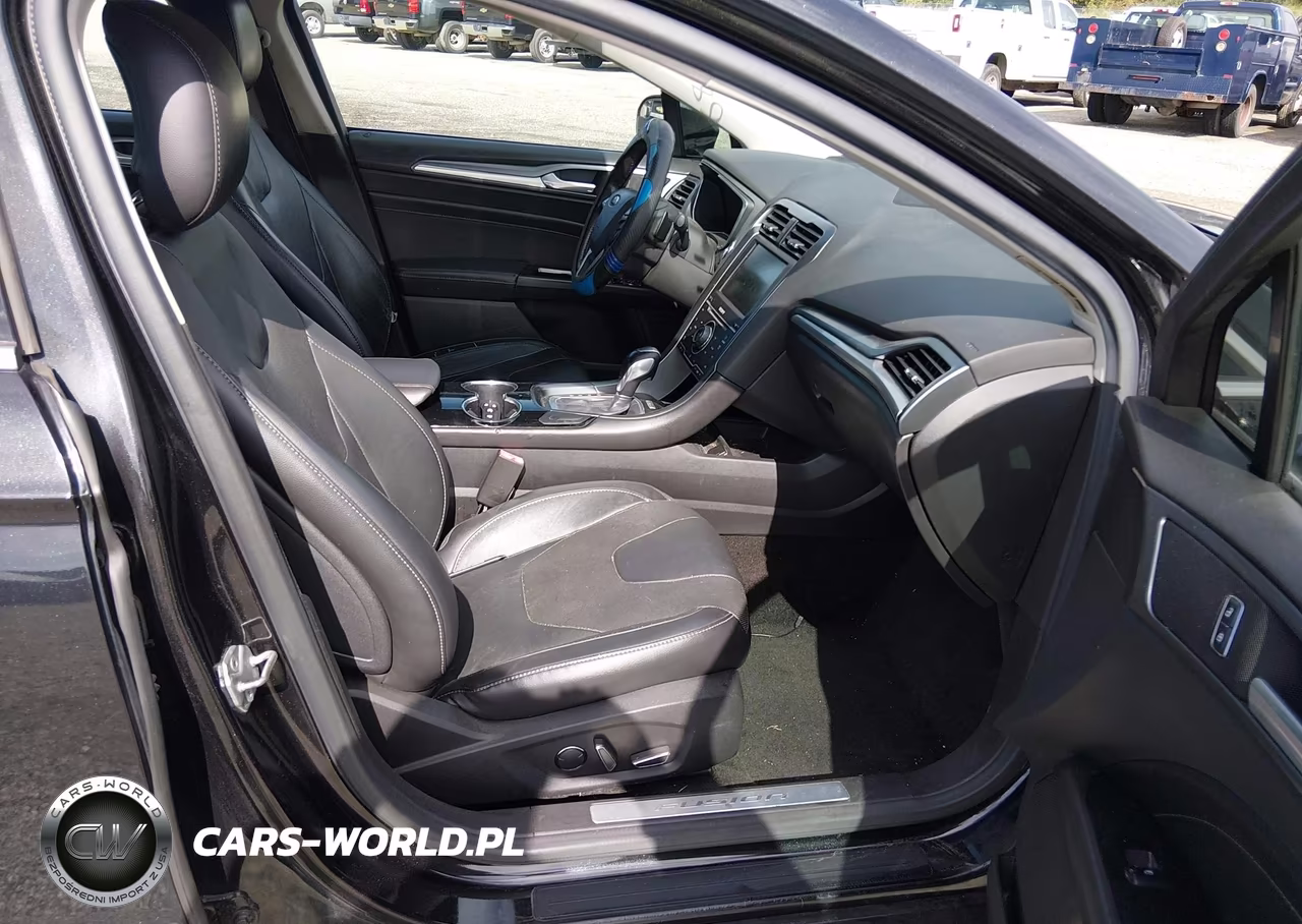 2015 Ford Fusion Titanium VIN:3FA6P0D91FR140703 - 5