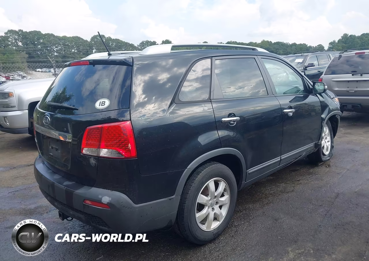 2012 Kia Sorento Lx V6 VIN:5XYKT4A20CG270903 - 4