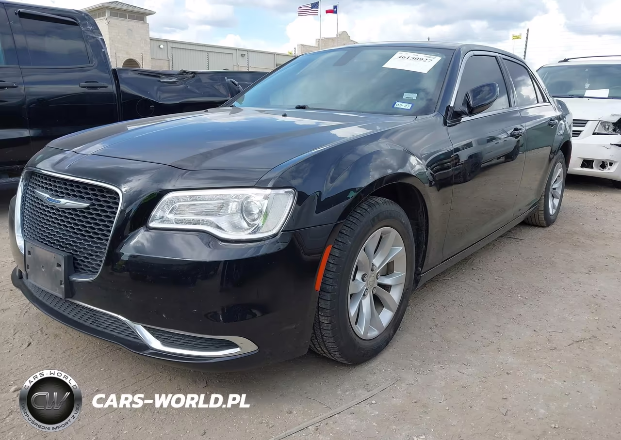 2023 Chrysler 300 Touring VIN:2C3CCAAG0PH706286 - 2