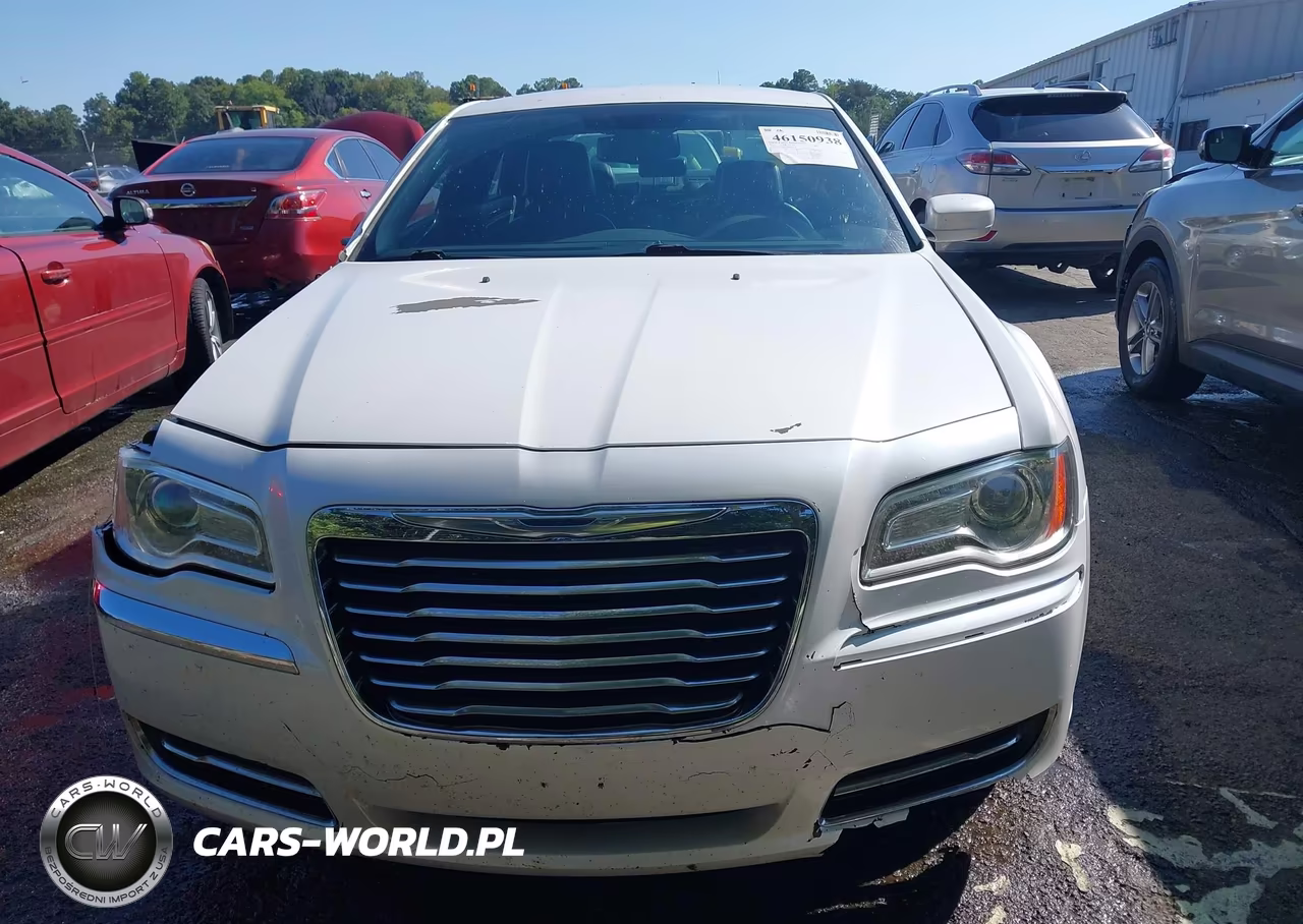2013 Chrysler 300 Motown VIN:2C3CCAAGXDH527703 - 12