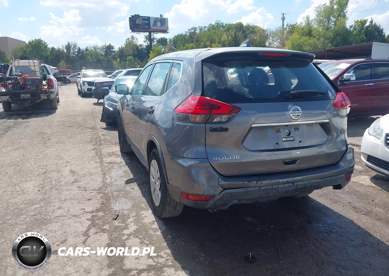 2017 Nissan Rogue S VIN:KNMAT2MTXHP554788 - 3