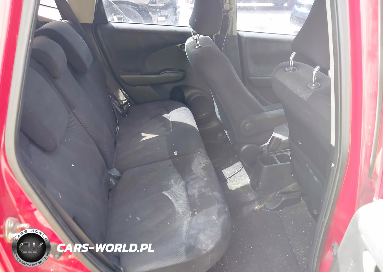 2011 Honda Fit Sport VIN:JHMGE8G57BC003896 - 8