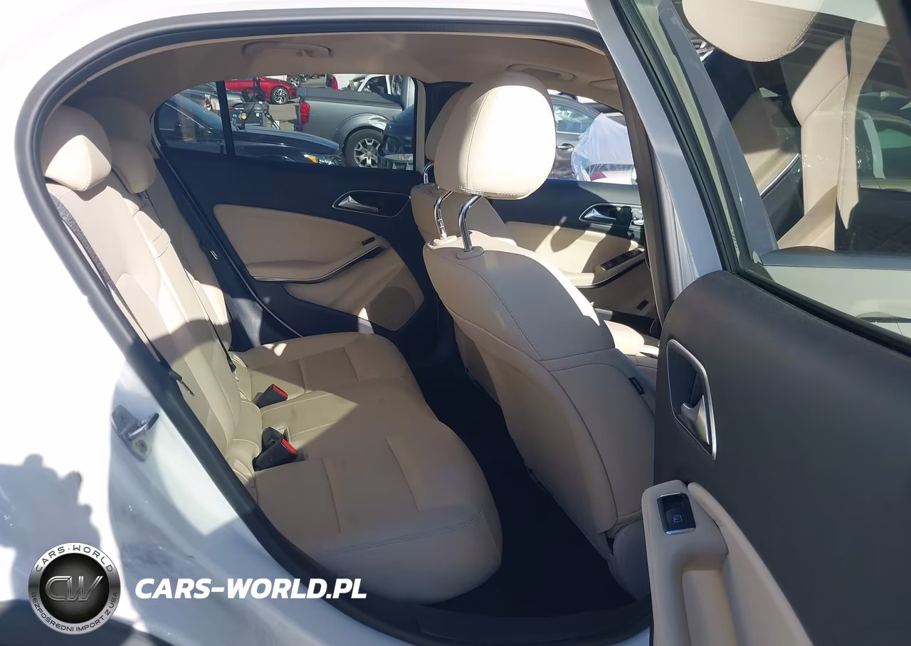 2018 Mercedes-Benz Gla 250 VIN:WDCTG4EB5JJ476597 - 8