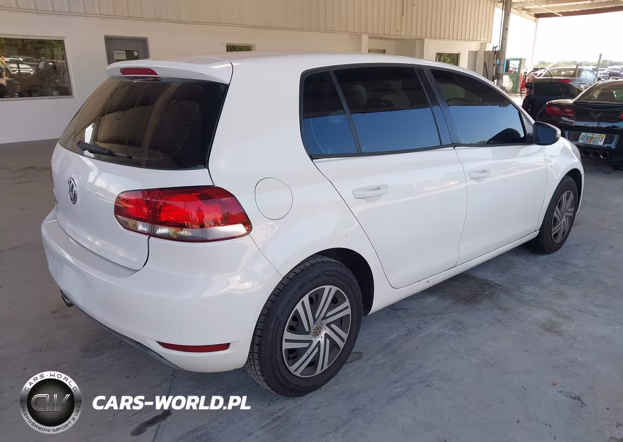 2011 Volkswagen Golf 2.5L 4-Door VIN:WVWDA7AJ2BW023939 - 4